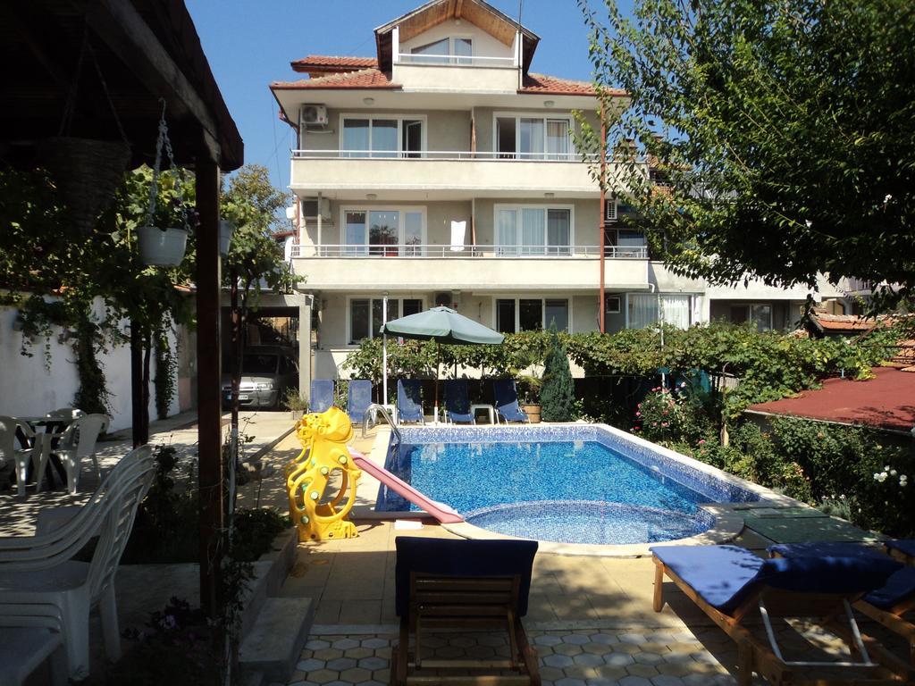 Guest House Drazhev Obzor Dış mekan fotoğraf